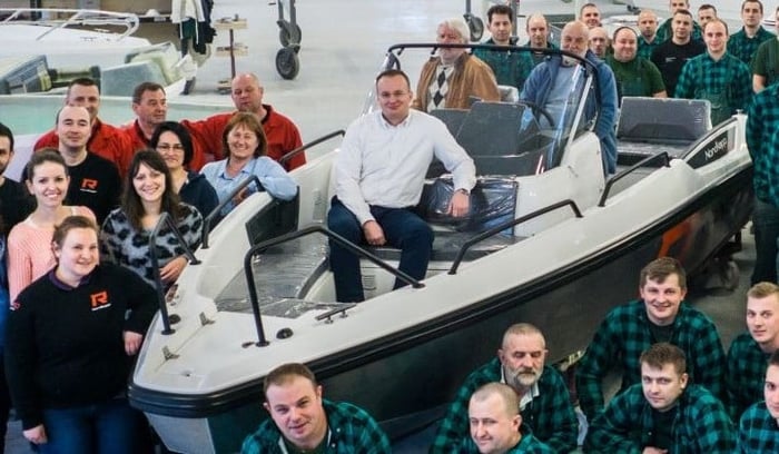 Frydenbø kjøper båtfabrikken Mirage Boats i polske Augustów